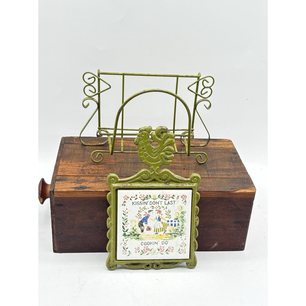 Vtg Avocado Green Cast Iron Rooster Trivet And Napkin Holder Retro 70's Japan